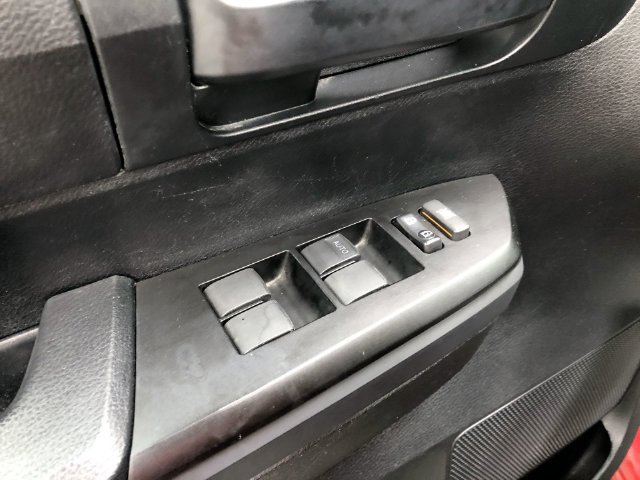 Used 2017 Toyota Tundra SR AWD/4WD image 13