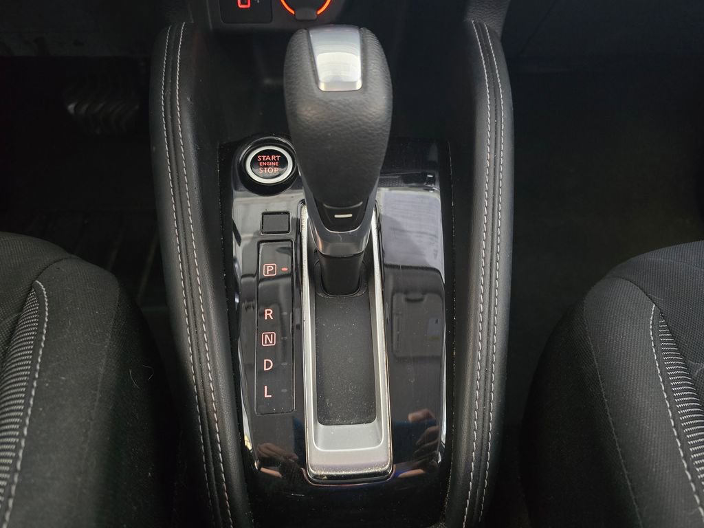 Used 2020 Nissan Kicks SV image 16