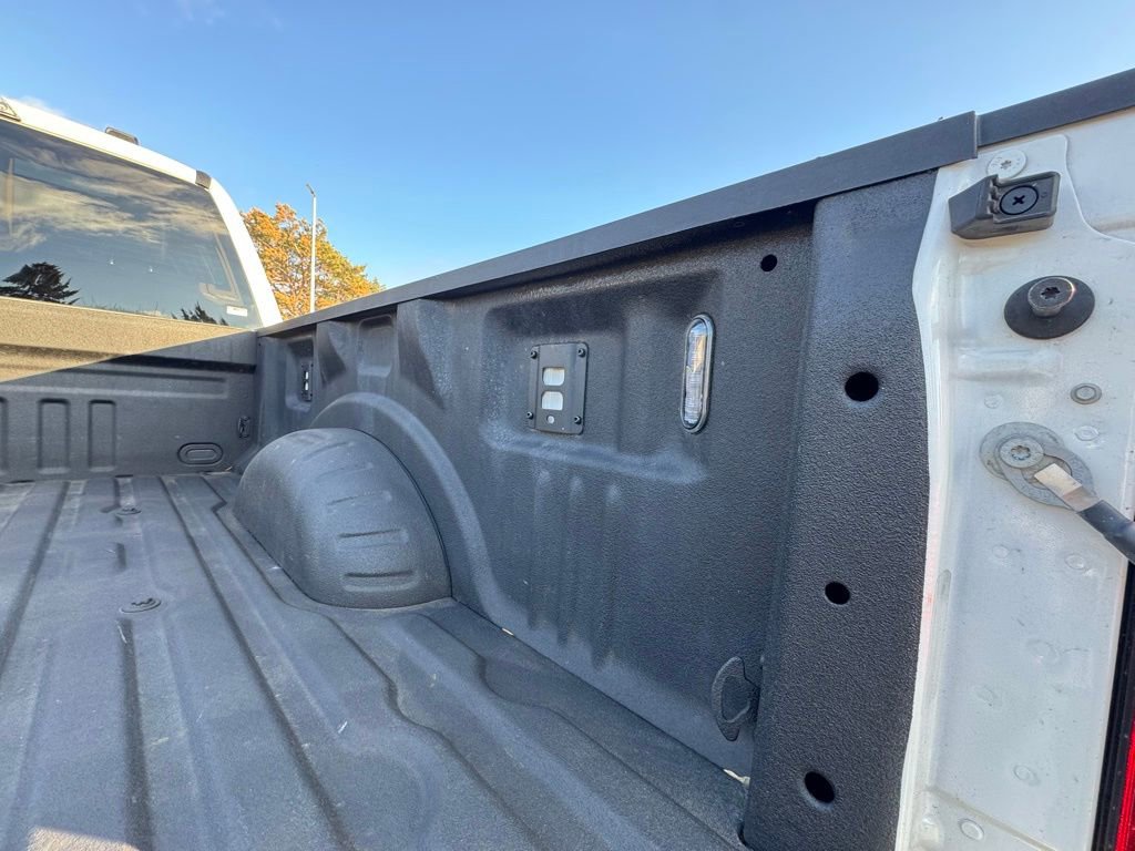 Used 2025 Ford F250 Platinum image 12