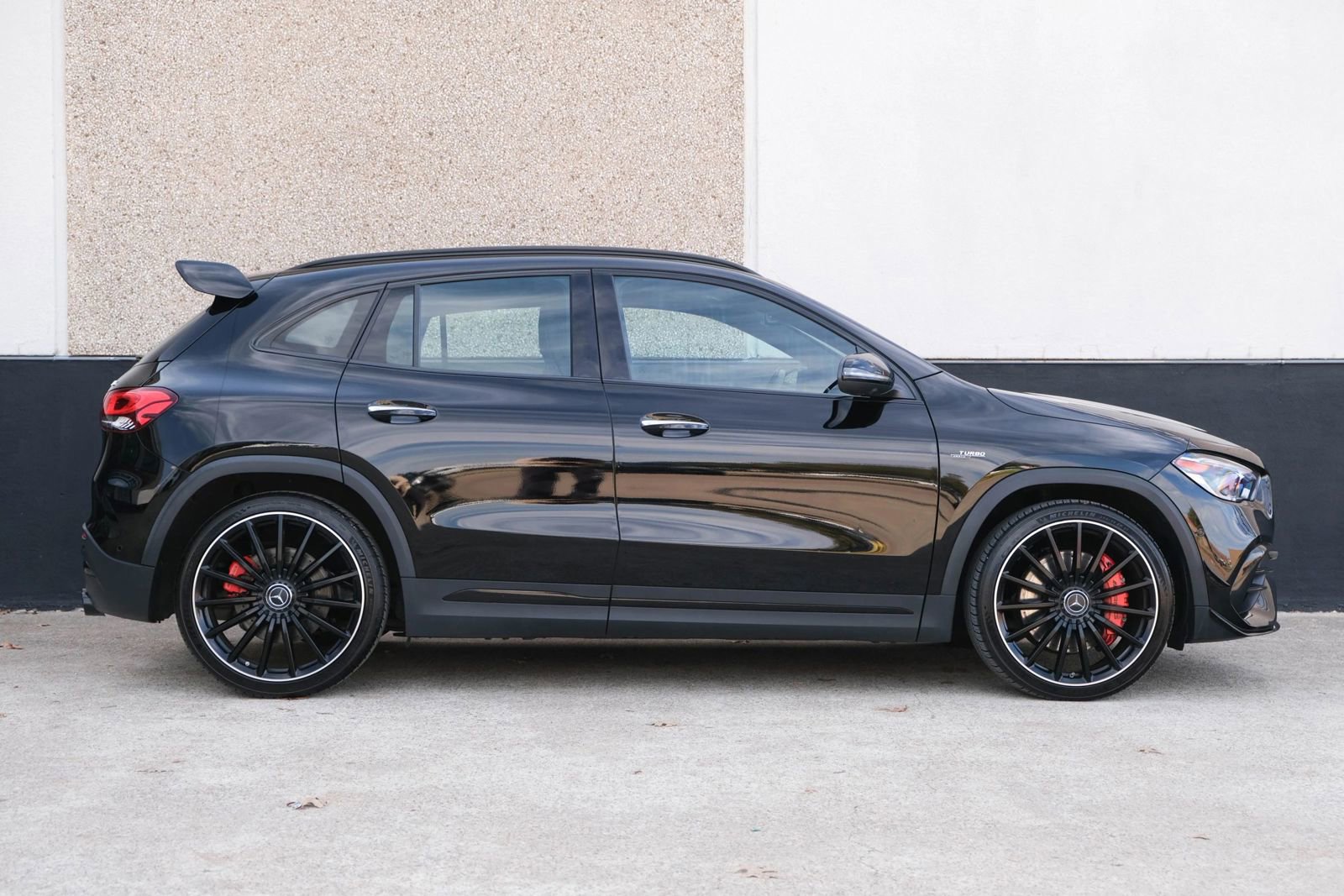 Used 2022 Mercedes-Benz GLA 45 AMG GLA 45 Sport Utility 4D image 11