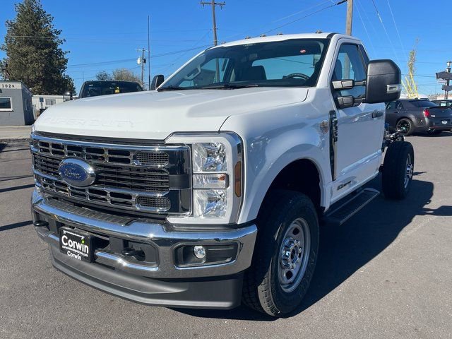 New 2026 Ford F350 XL w/ XL Chrome Package AWD/4WD image 4