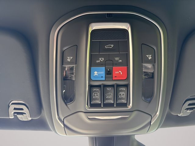 New 2026 Jeep Grand Wagoneer 4WD image 22