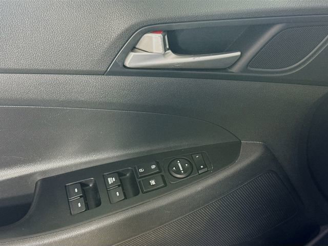 Used 2019 Hyundai Tucson SE FWD image 19