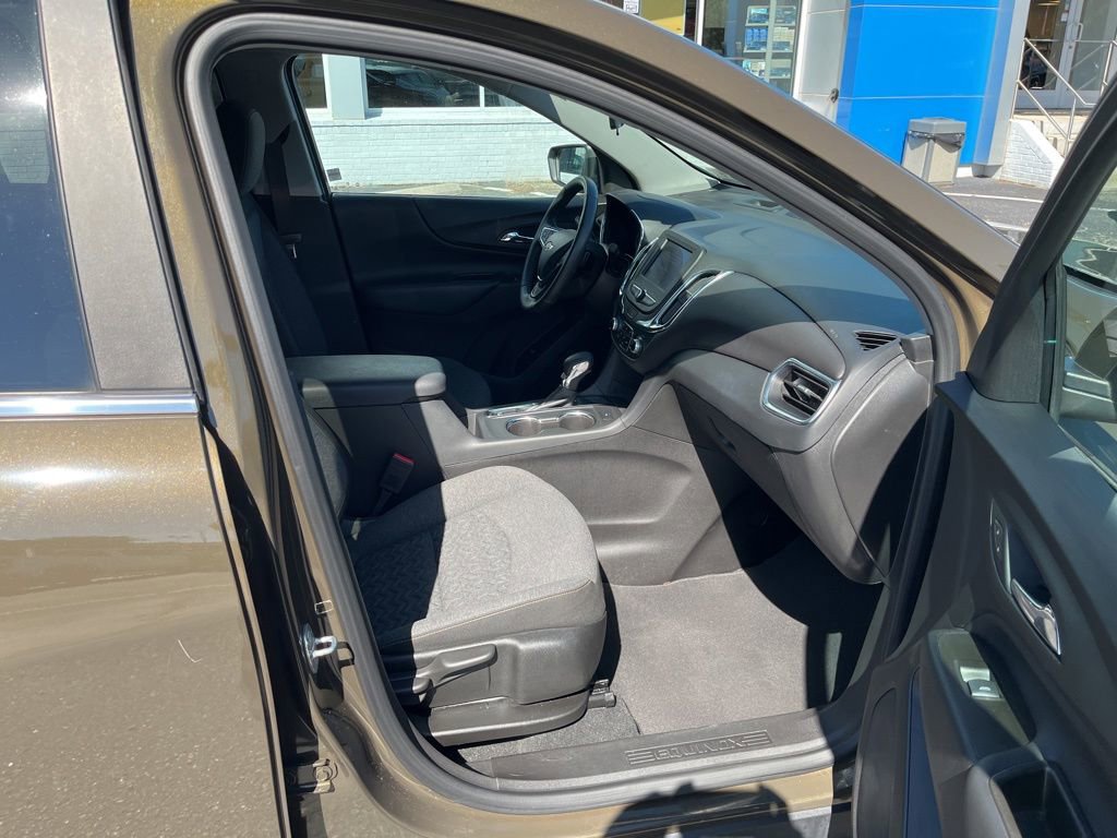 Used 2023 Chevrolet Equinox LT FWD image 47