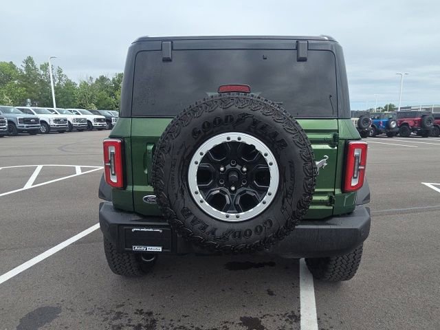 Used 2025 Ford Bronco Outer Banks w/ Sasquatch Package AWD/4WD image 9