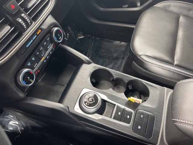 Used 2022 Ford Escape SEL image 19