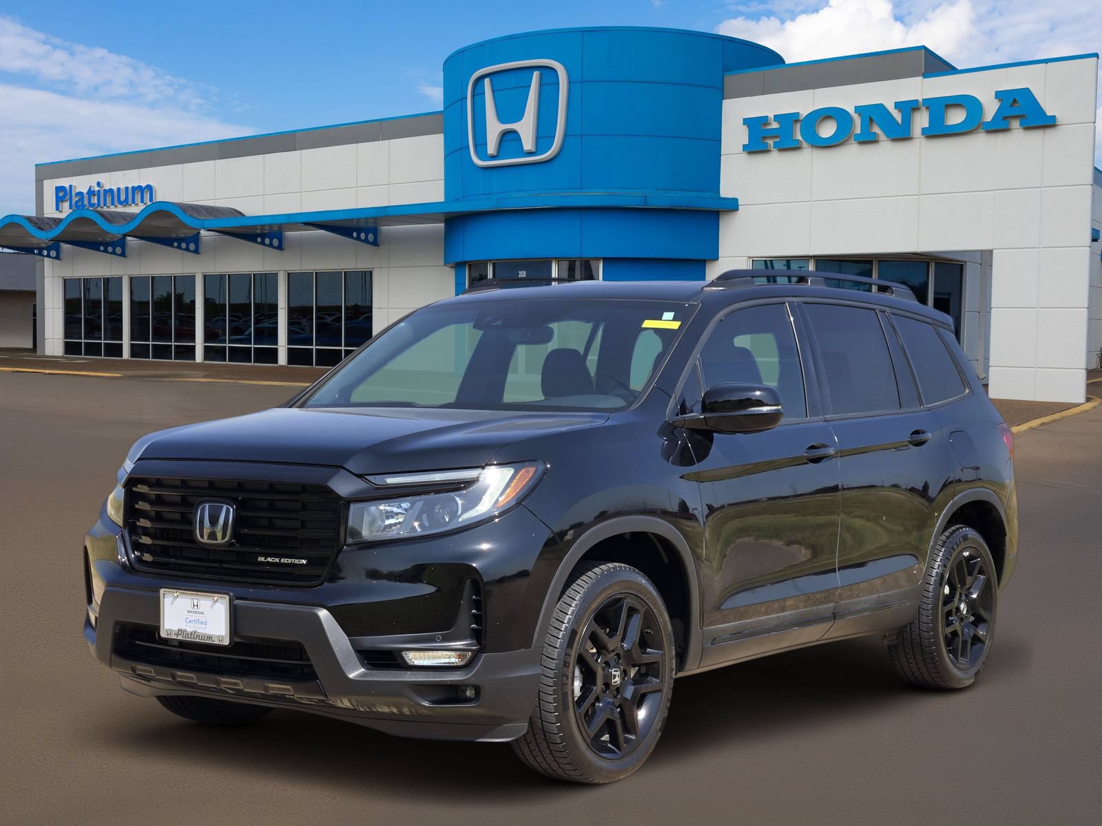 Used 2024 Honda Passport Black Edition image 2
