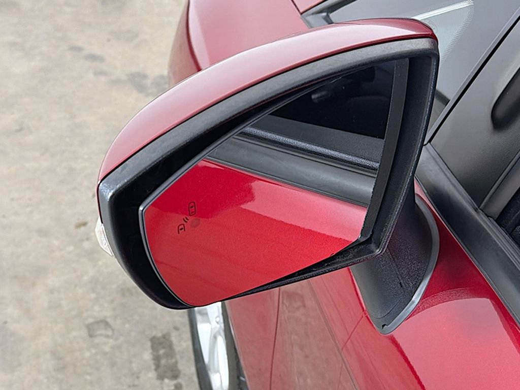 Used 2019 Ford EcoSport SE w/ SE Convenience Package image 28