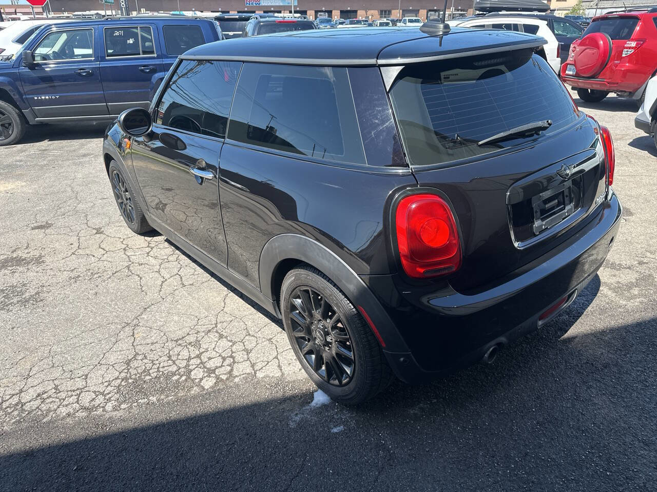 Used 2018 MINI Cooper 2-Door Hardtop FWD image 9