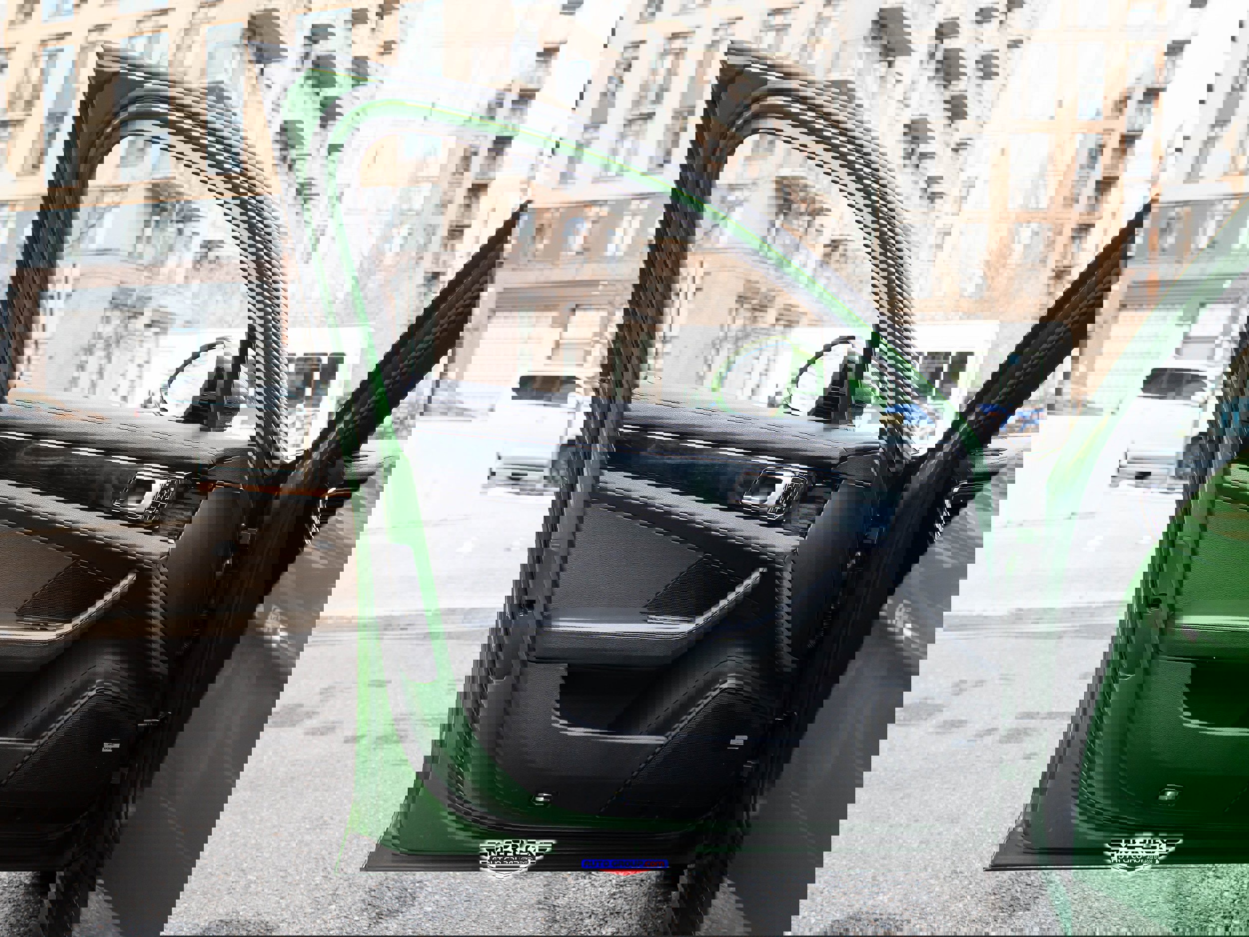 Used 2018 Porsche Panamera 4S image 47