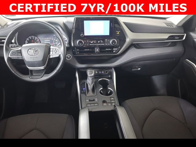 Used 2024 Toyota Highlander LE image 16