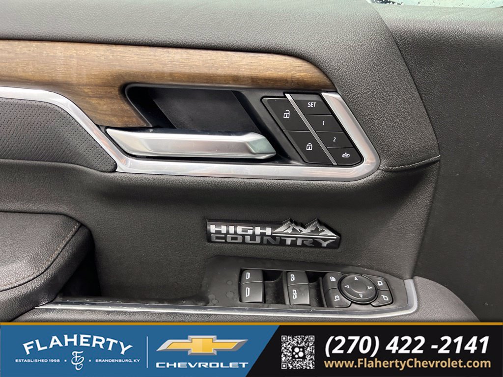 Used 2026 Chevrolet Silverado 1500 High Country AWD/4WD image 22