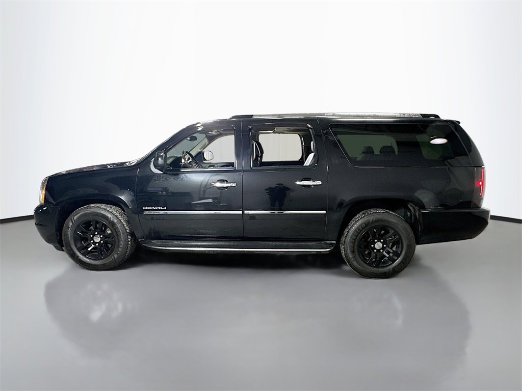 Used 2013 GMC Yukon XL Denali image 5