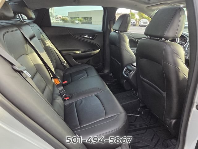 Used 2018 Chevrolet Malibu LT w/ Leather Package FWD image 16