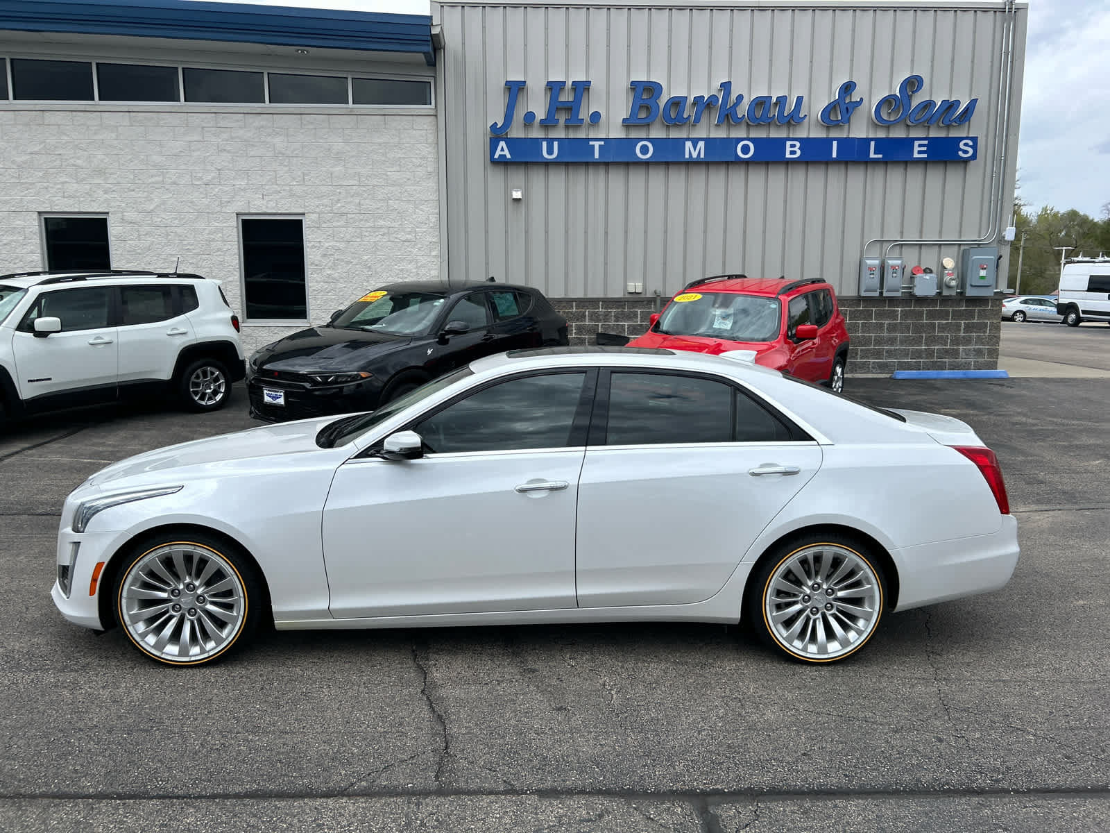 Used 2015 Cadillac CTS Luxury AWD/4WD image 8