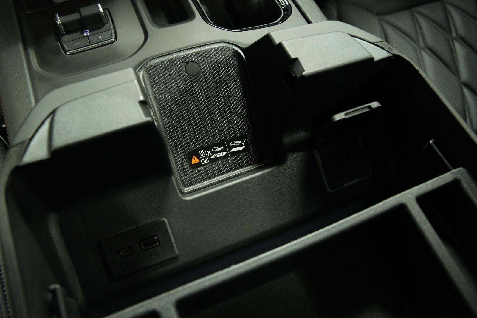 New 2025 GMC Sierra 1500 AT4 w/ AT4 Premium Package image 47