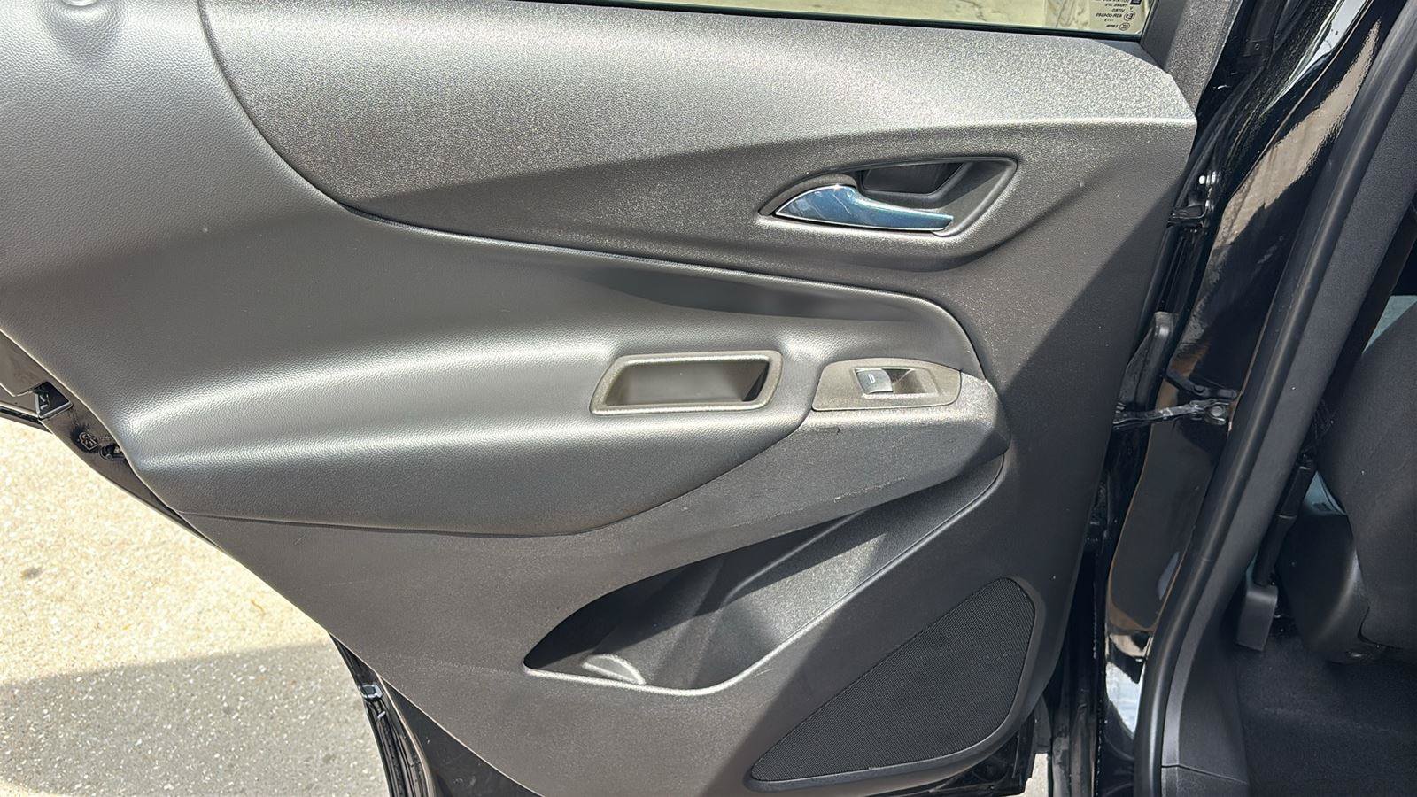 Certified 2023 Chevrolet Equinox LT FWD image 16