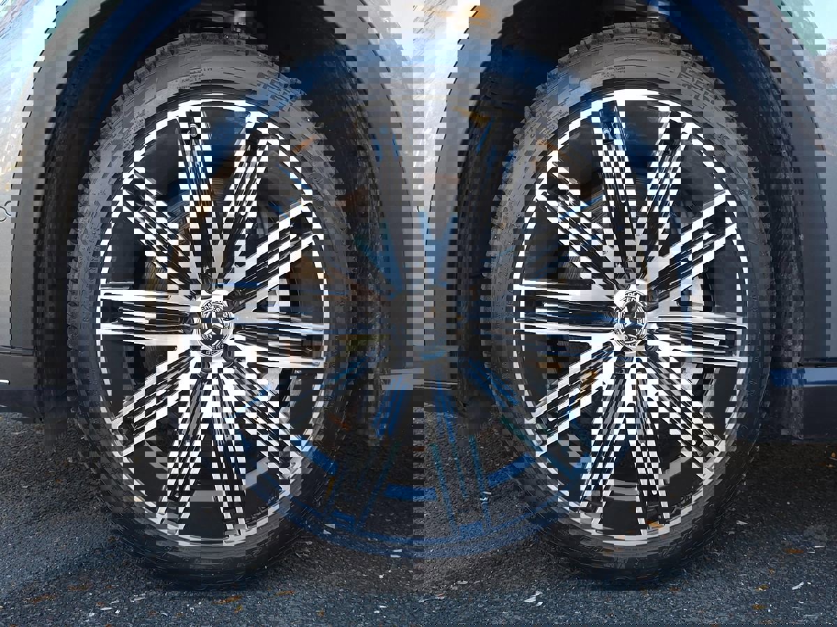 Used 2023 Mercedes-Benz EQE 500 4MATIC SUV image 75