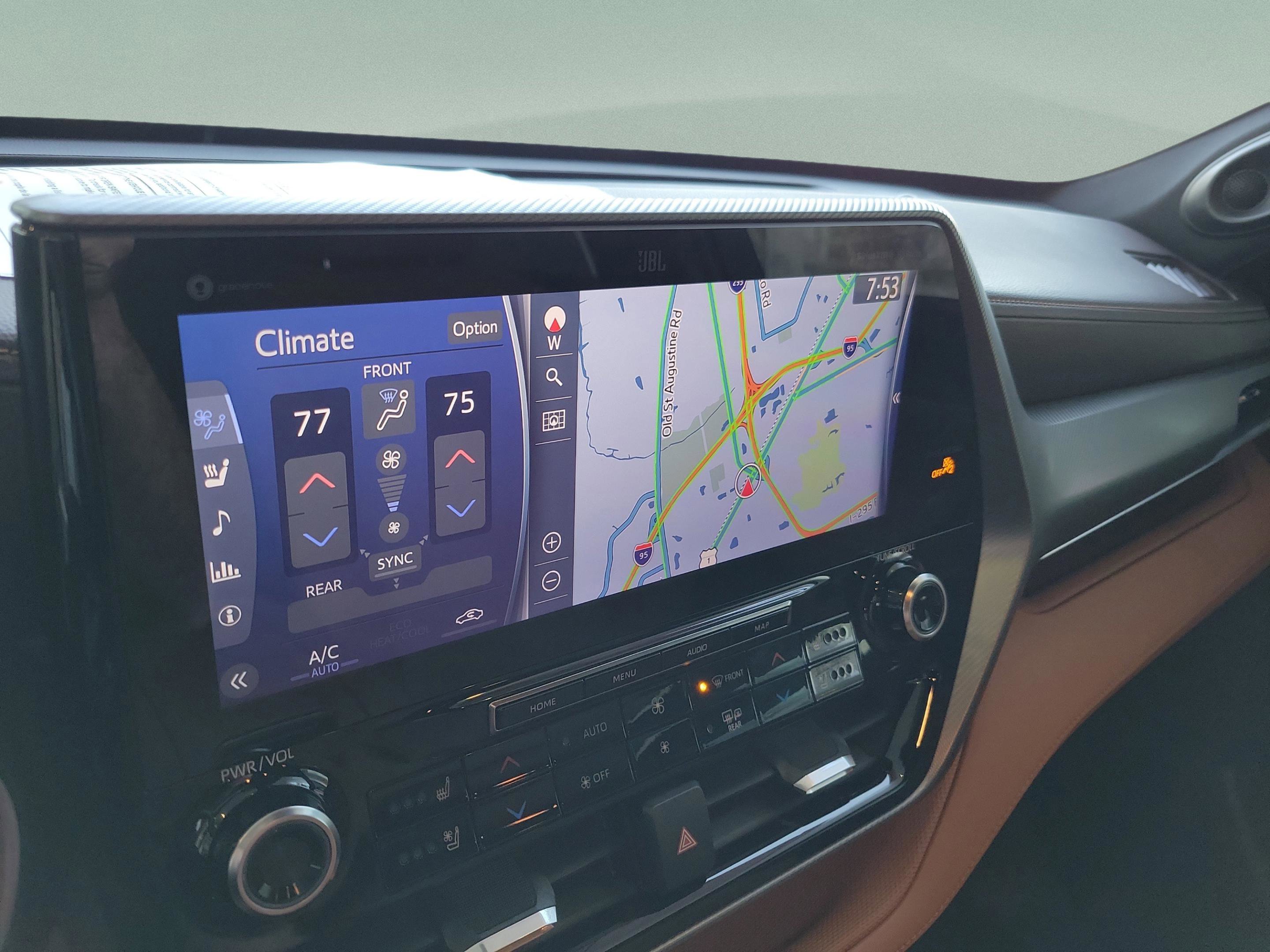 Used 2020 Toyota Highlander Platinum image 16