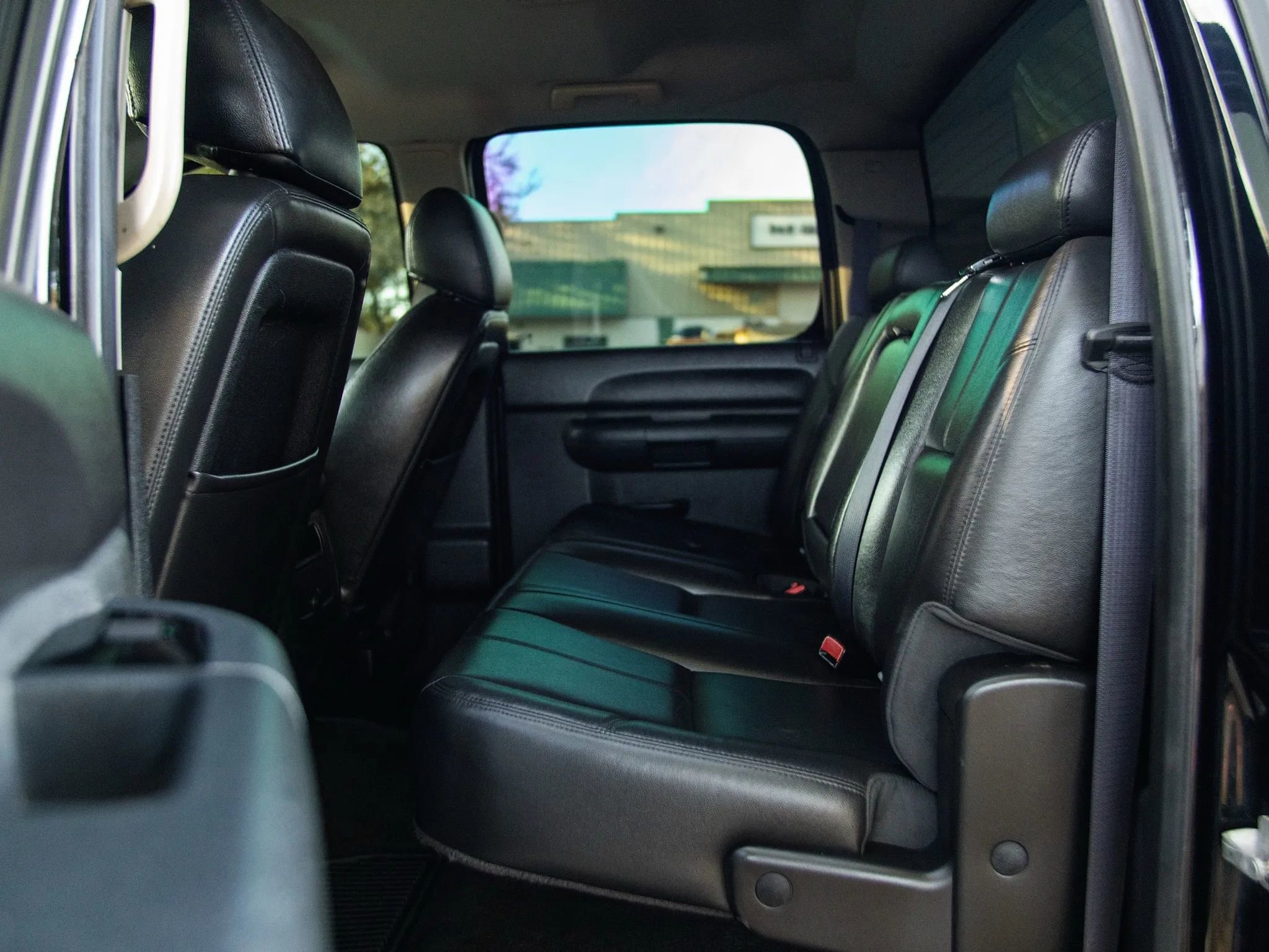 Used 2013 GMC Sierra 1500 SLE w/ Power Tech Package image 32