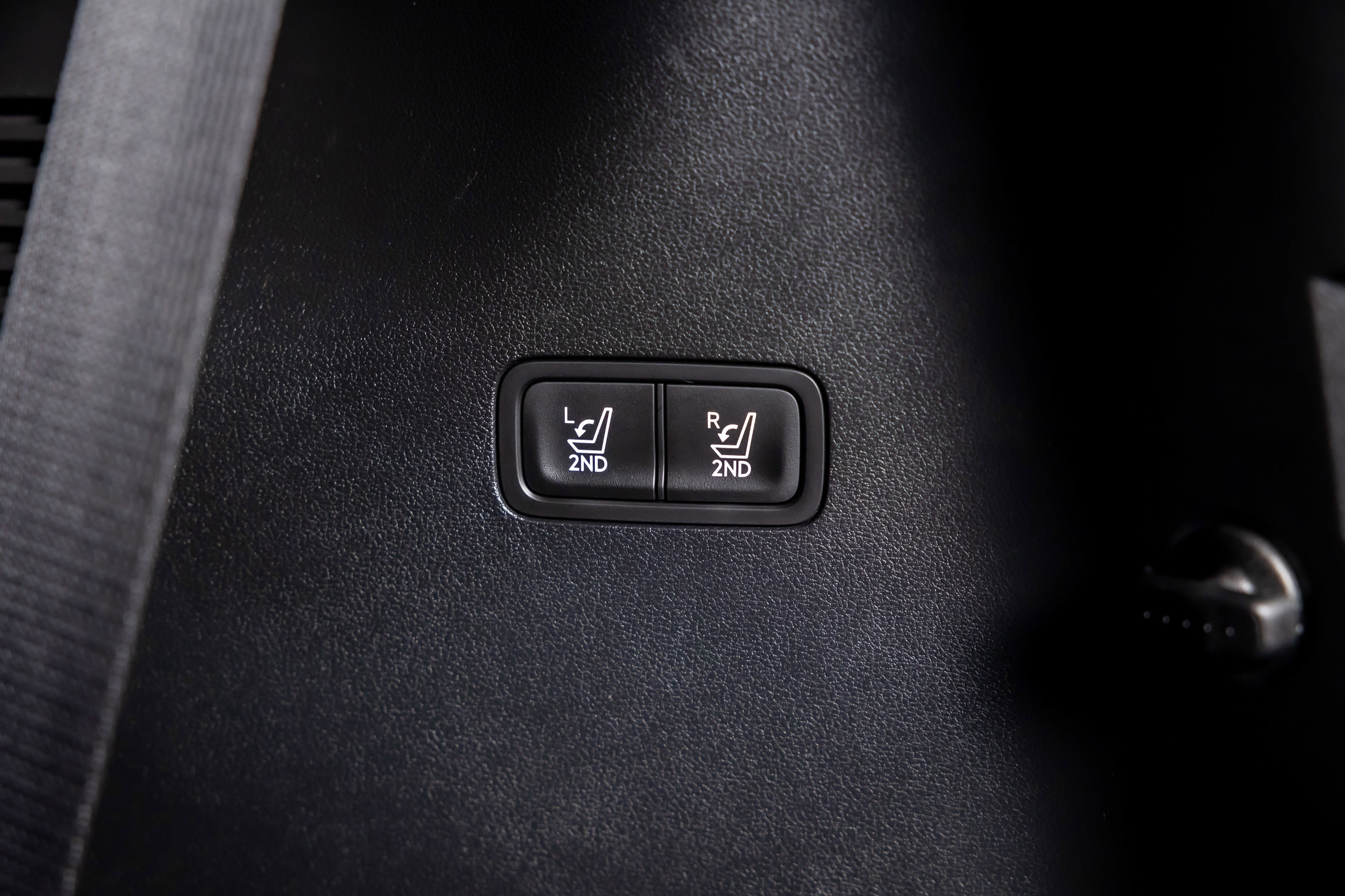 Used 2024 Hyundai Santa Fe Limited image 37