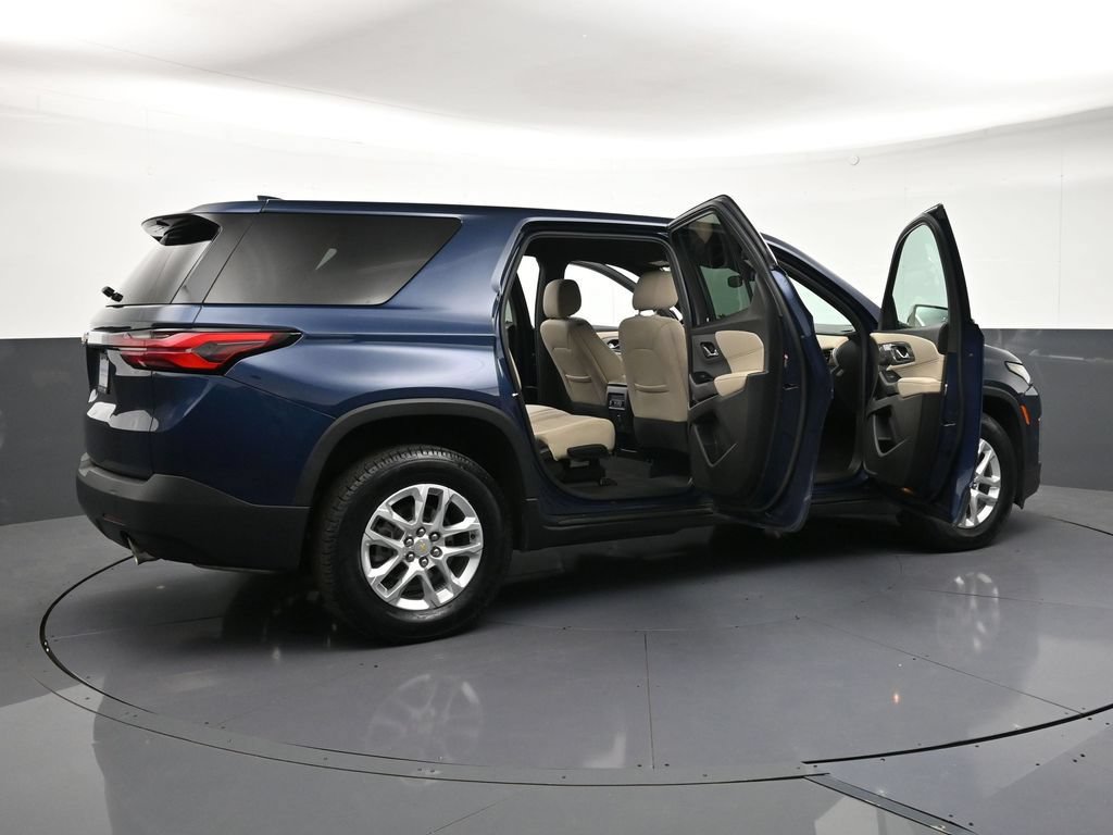 Certified 2023 Chevrolet Traverse LS AWD/4WD image 32