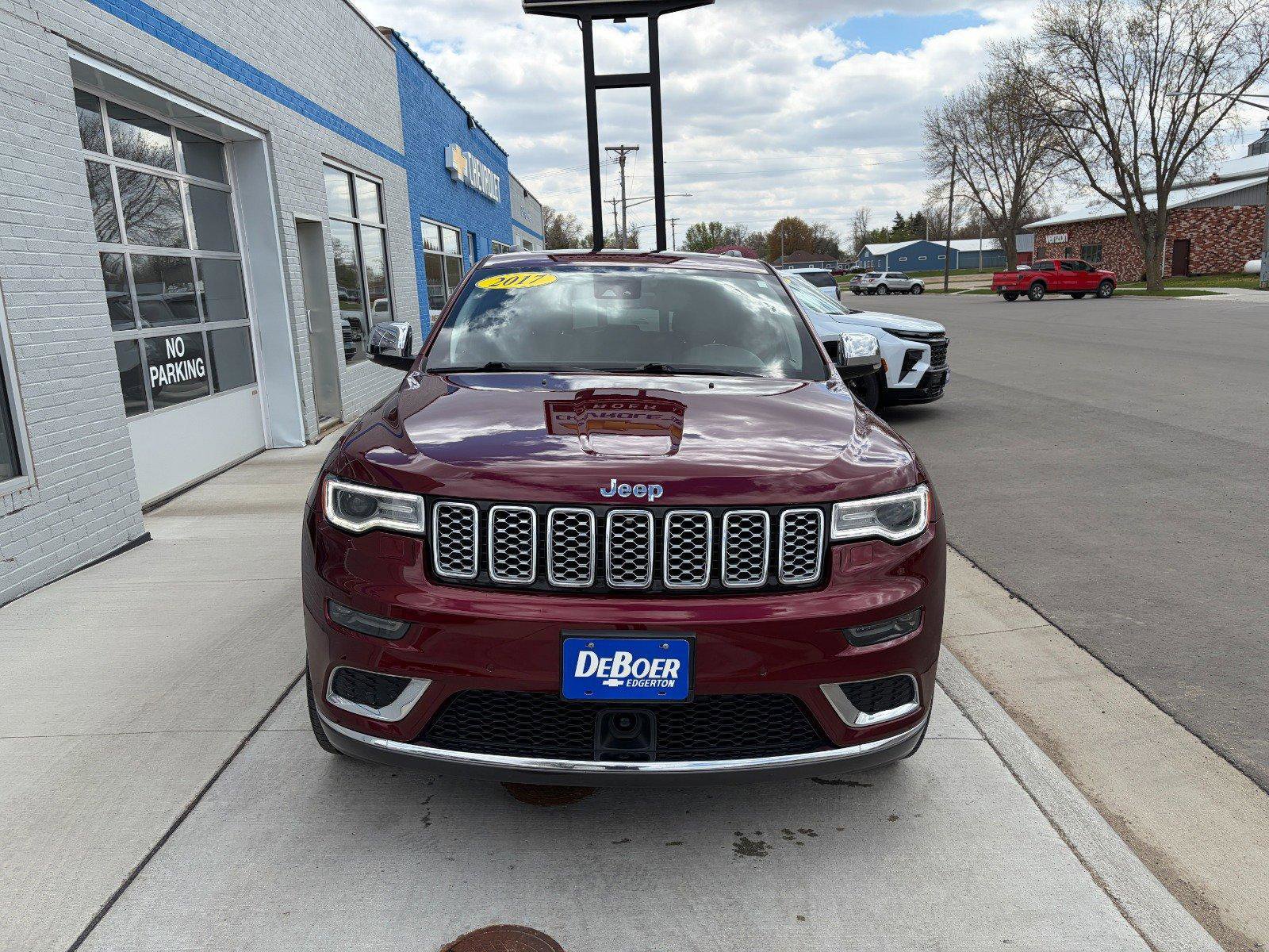 Used 2017 Jeep Grand Cherokee Summit AWD/4WD image 7
