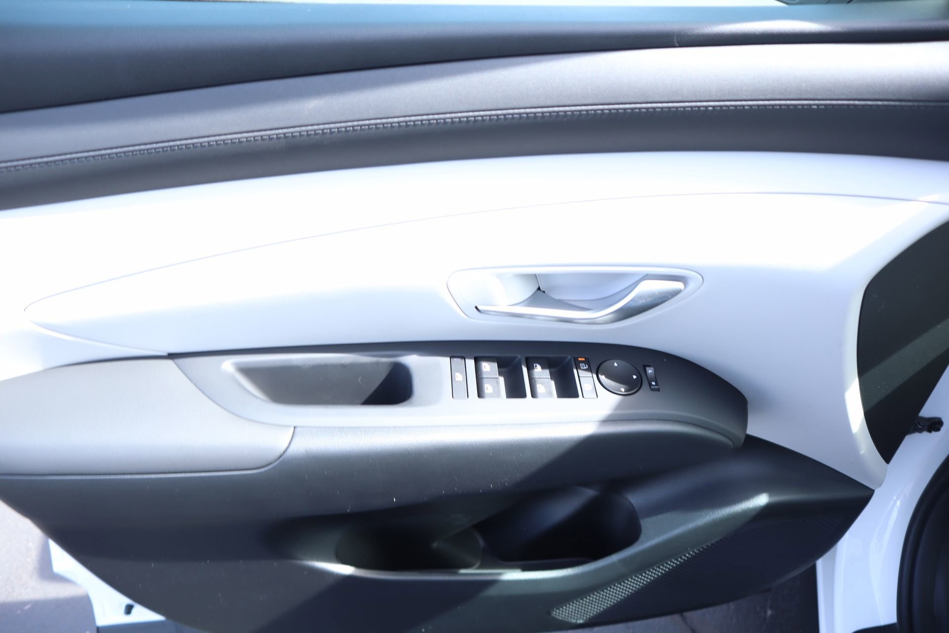 New 2026 Hyundai Tucson SEL image 17