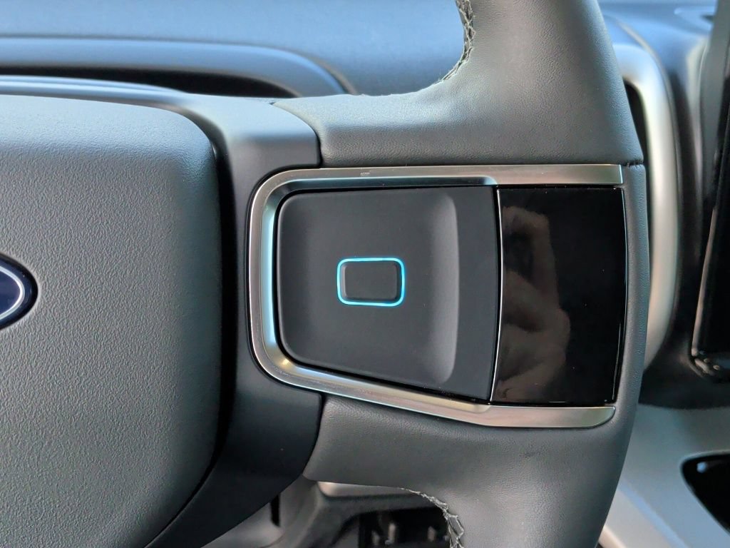 New 2026 Ford Expedition Active RWD image 18