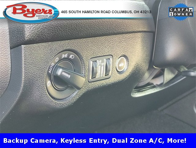 Used 2023 Dodge Challenger SXT image 13