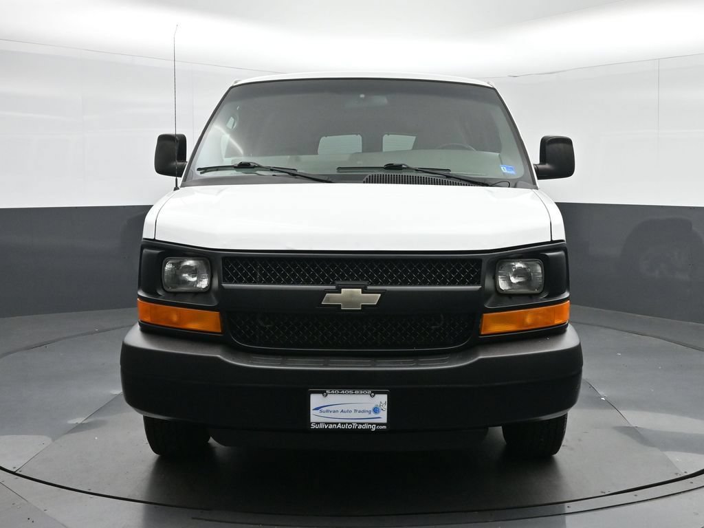 Used 2014 Chevrolet Express 3500 LS RWD image 2