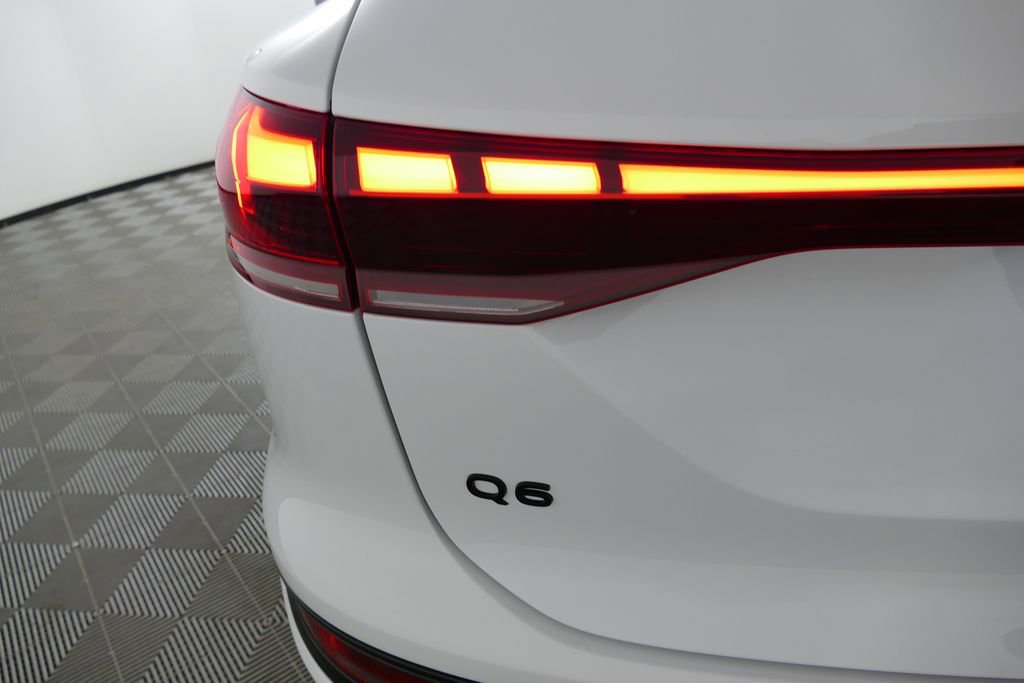 Certified 2025 Audi Q6 e-tron Premium w/ Convenience Package image 2