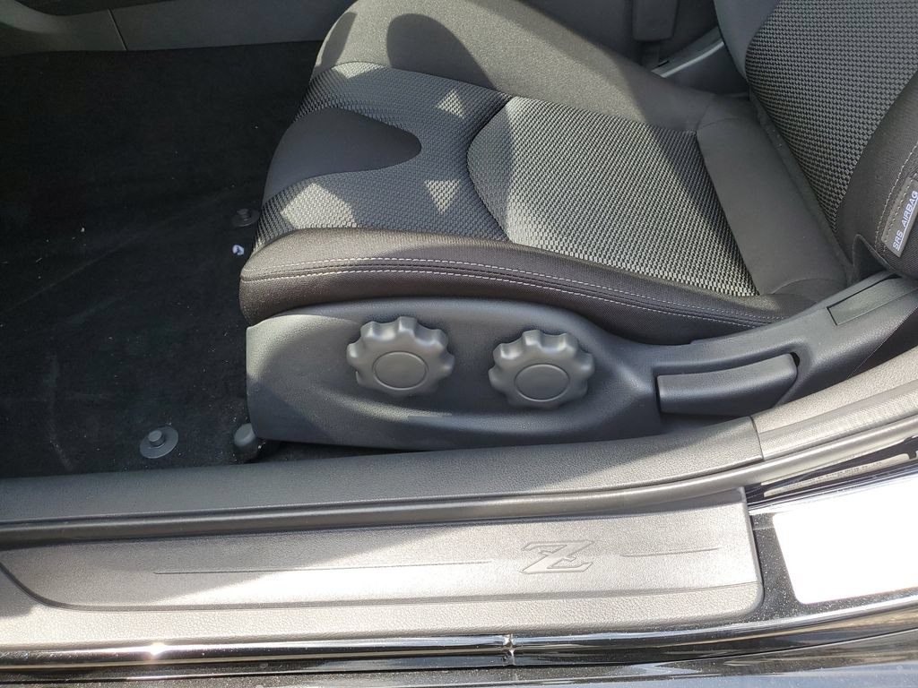 New 2026 Nissan Z Sport w/ Floor Mat Package RWD image 16