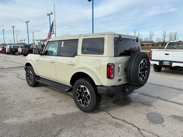 New 2025 Ford Bronco Outer Banks image 6