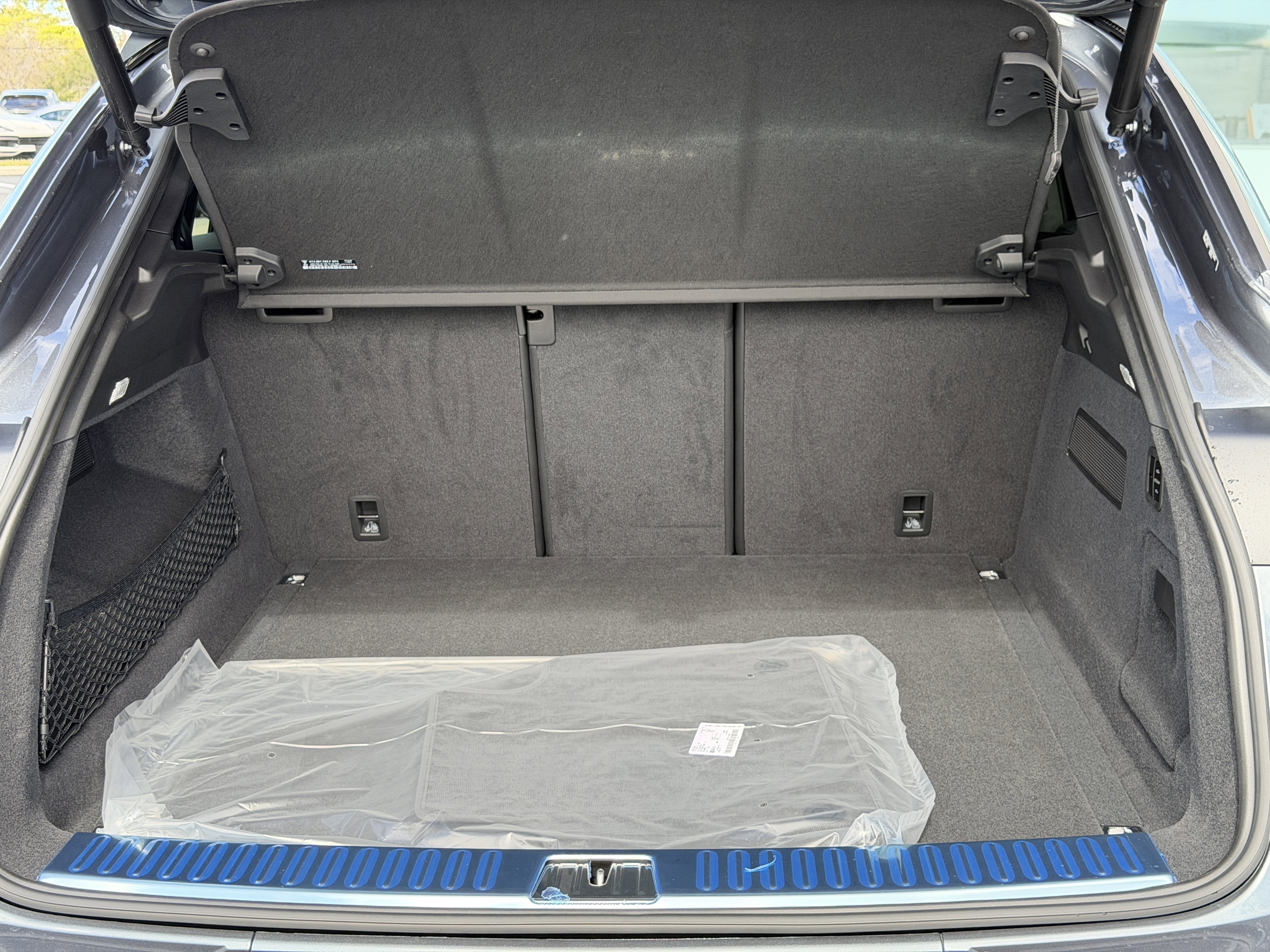 New 2026 Porsche Cayenne GTS image 14