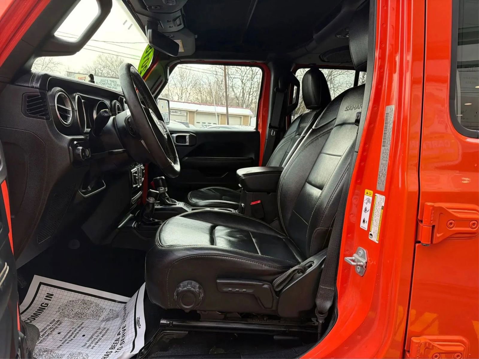 Used 2018 Jeep Wrangler Unlimited Sahara w/ Dual Top Group image 18