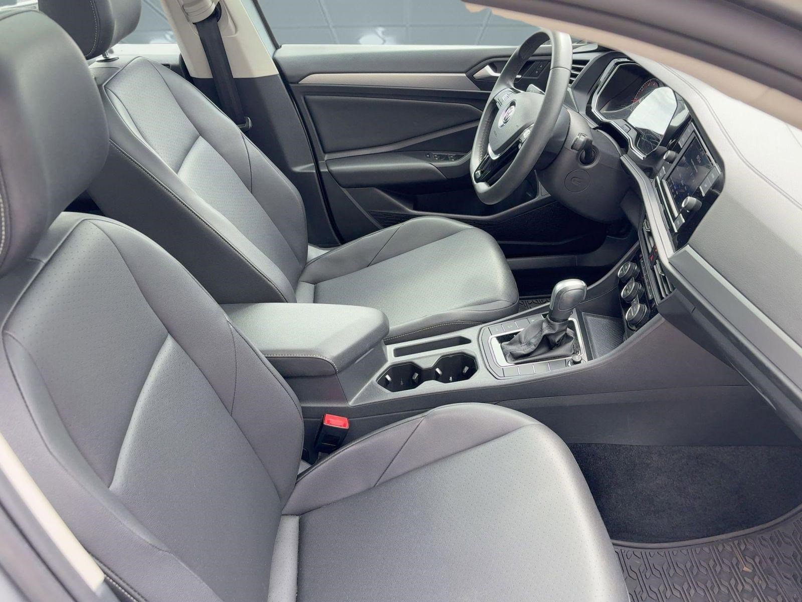 Used 2020 Volkswagen Jetta SE image 20