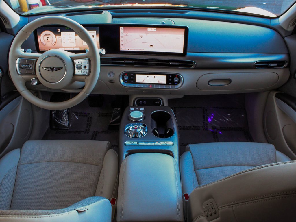 Used 2025 Genesis GV60 Advanced image 41