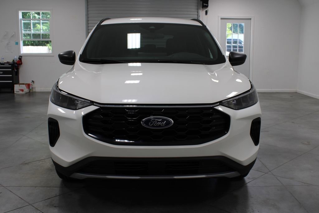 New 2025 Ford Escape ST-Line w/ Tech Pack #1 image 3
