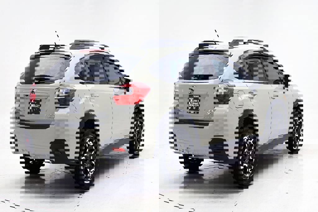 Used 2015 Subaru Crosstrek 2.0i Premium image 8