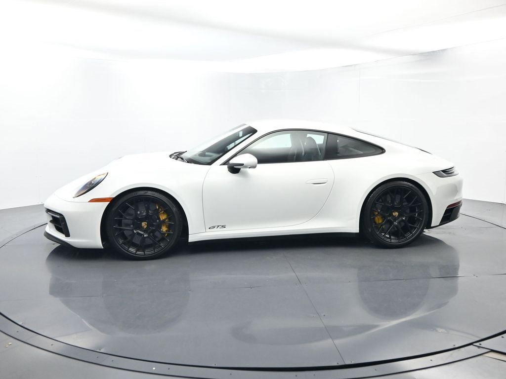 Used 2024 Porsche 911 Carrera GTS image 2