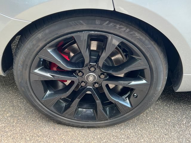 Used 2019 Land Rover Range Rover Sport HST AWD/4WD image 19