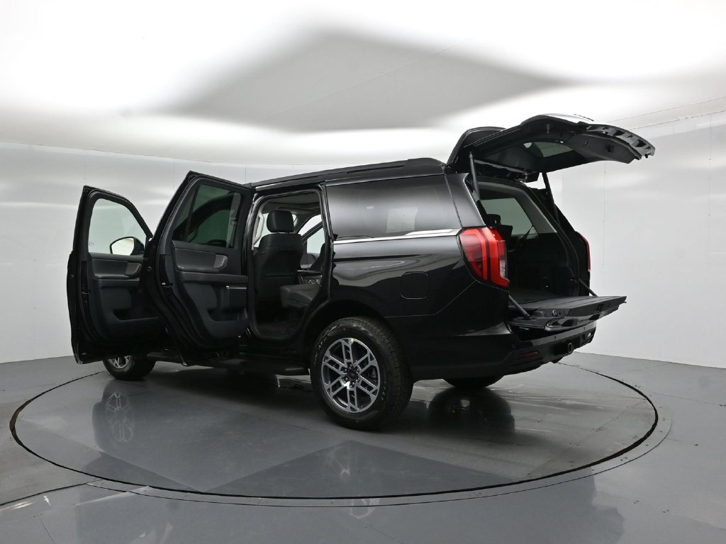 New 2026 Ford Expedition Active AWD/4WD image 34