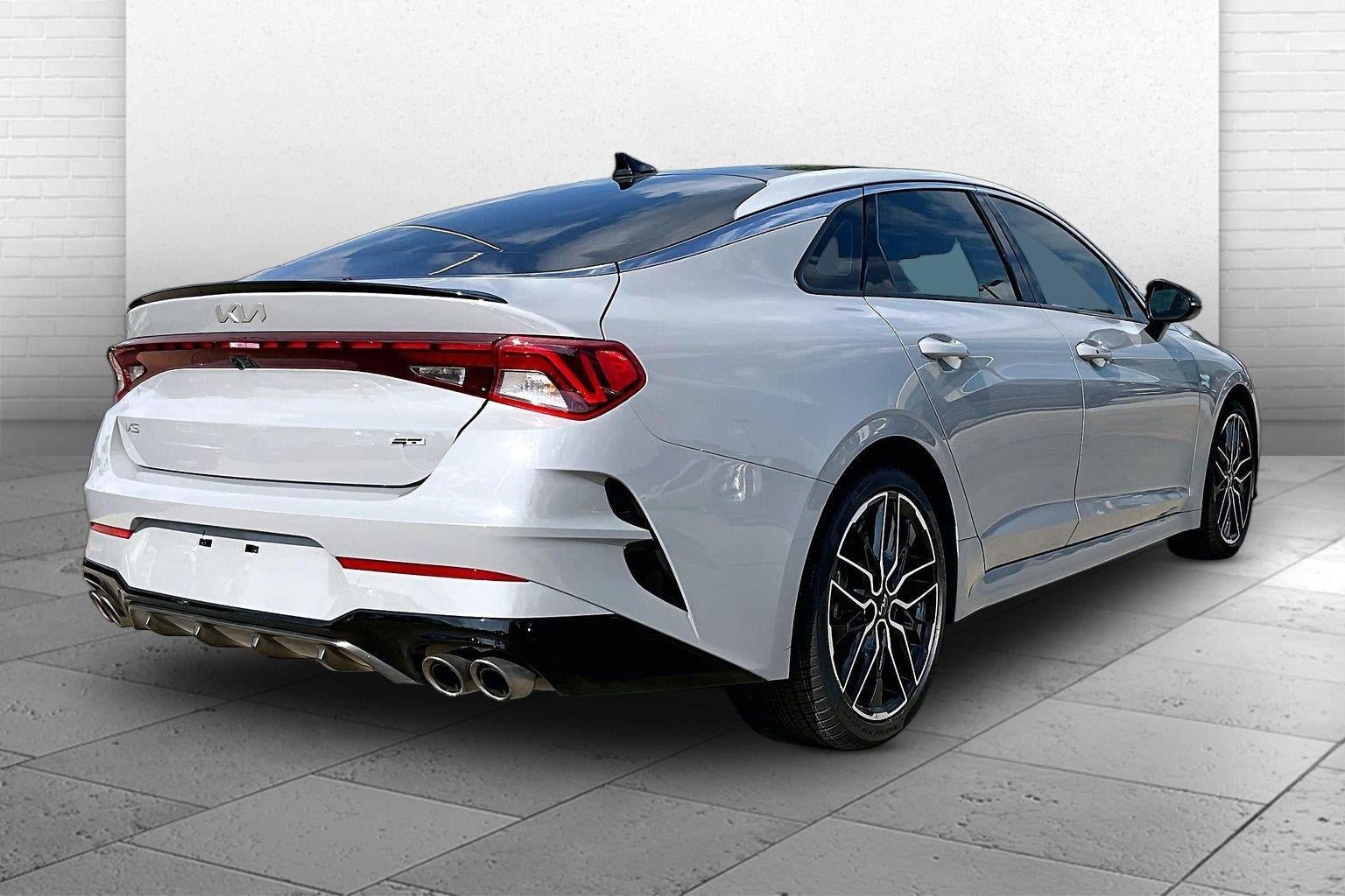 Used 2023 Kia K5 GT FWD image 5