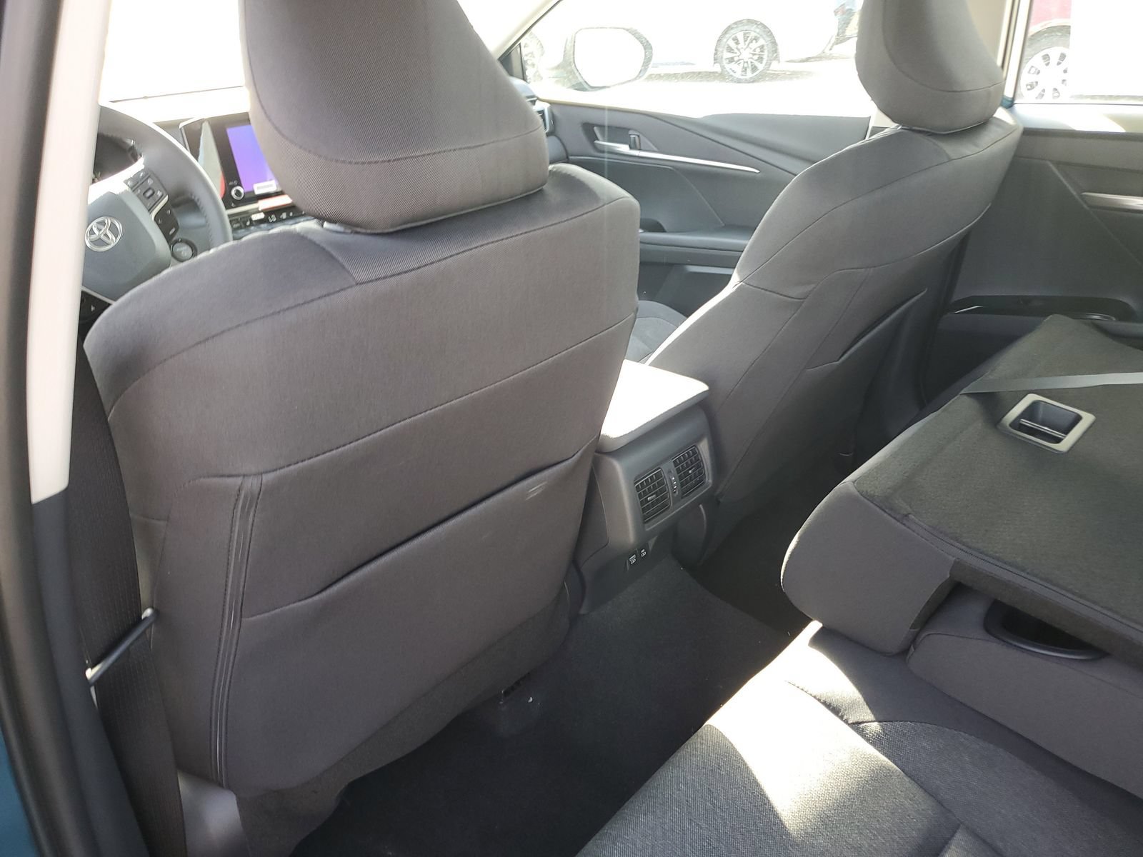 New 2026 Toyota Camry LE w/ Convenience Package FWD image 14