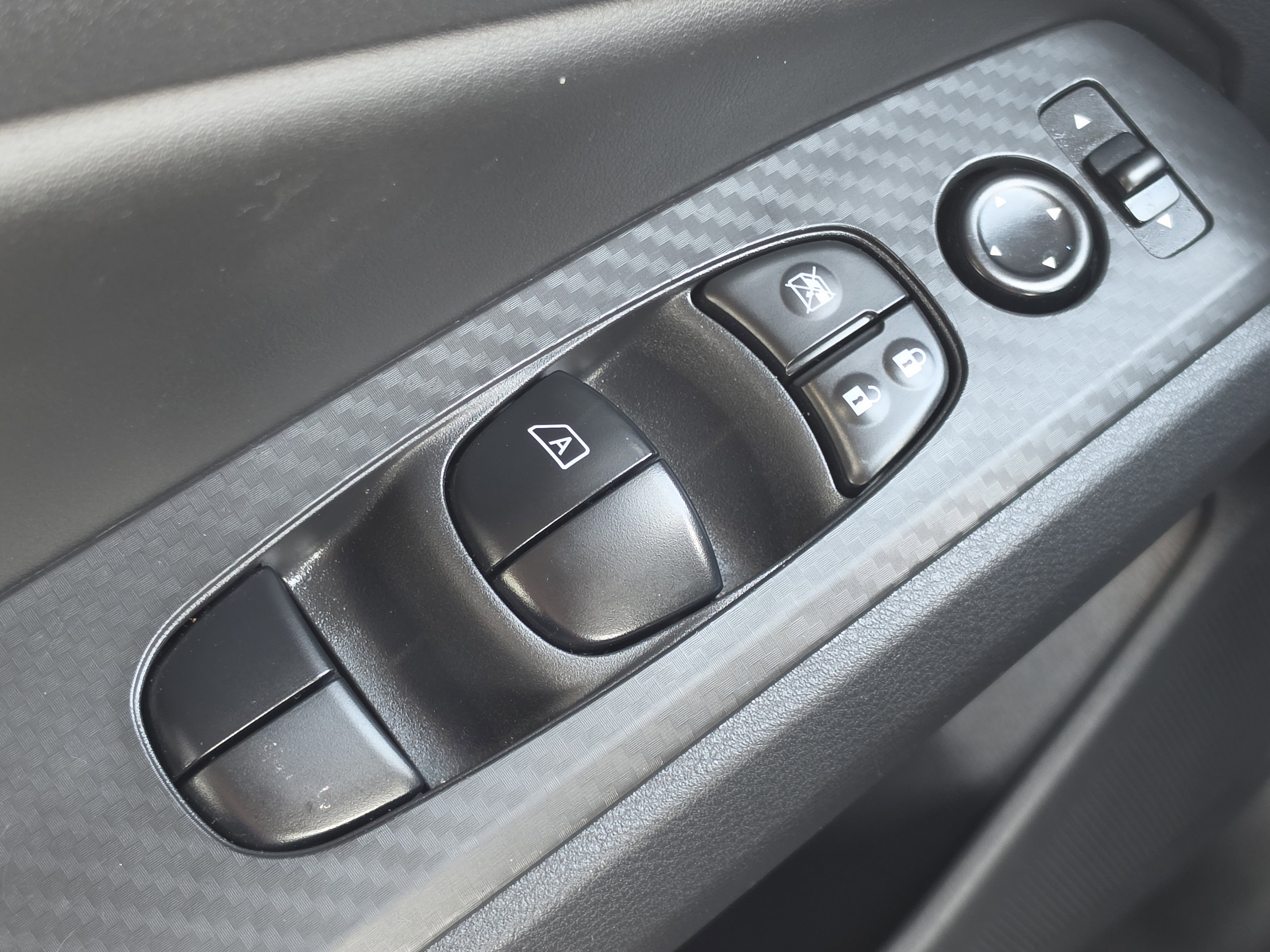 Used 2022 Nissan Altima 2.5 S FWD image 9