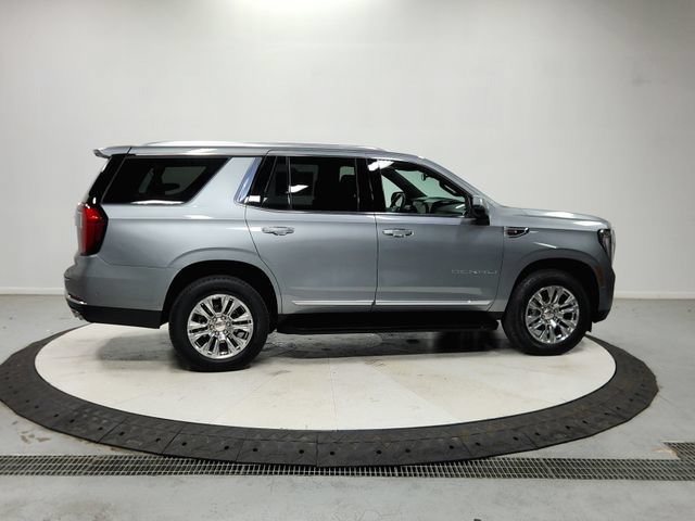 Used 2025 GMC Yukon Denali RWD image 9