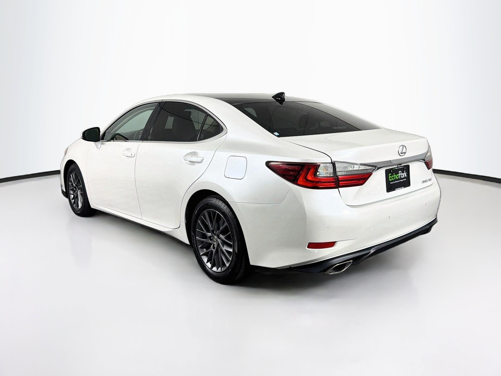 Used 2018 Lexus ES 350 w/ Navigation System Package FWD image 5