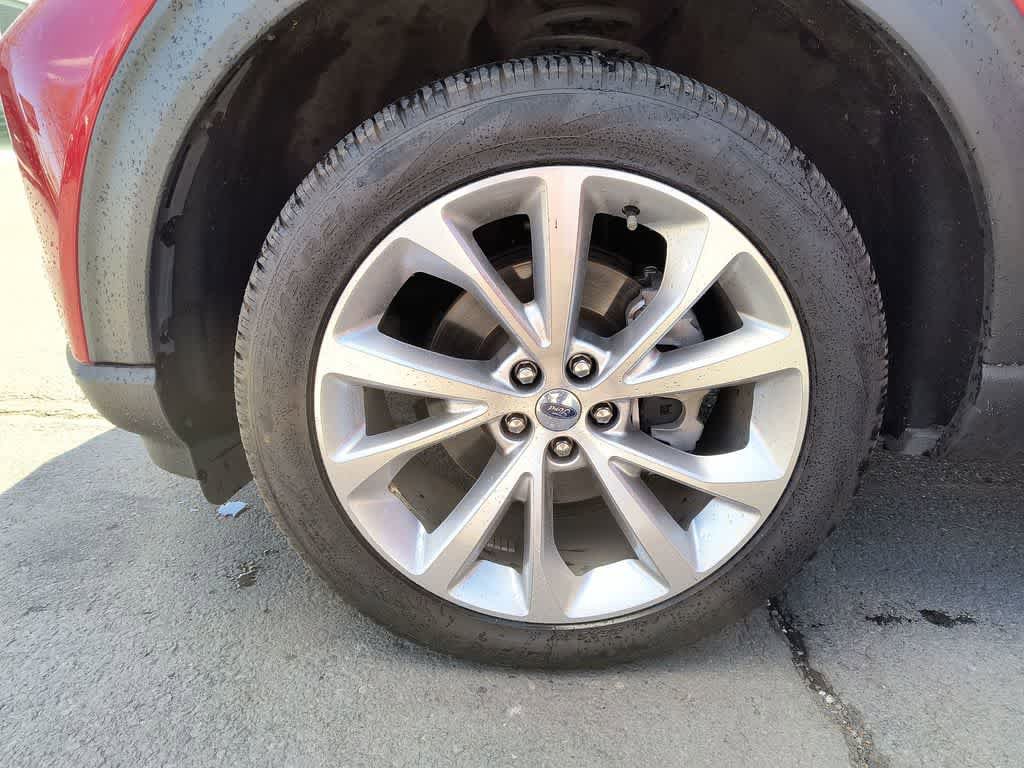 Used 2022 Ford Explorer Platinum w/ Equipment Group 601A image 10