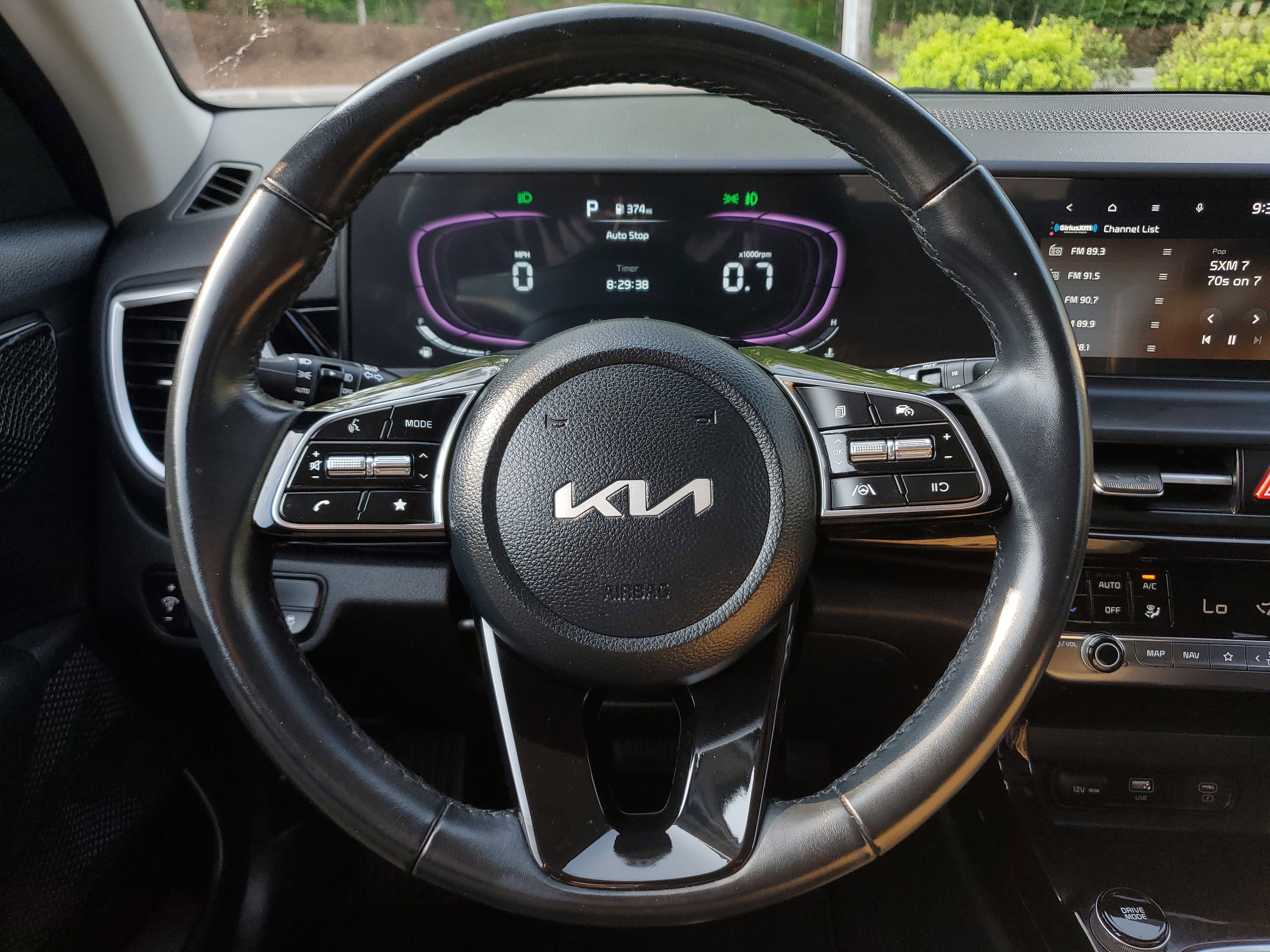 Used 2025 Kia Seltos S FWD image 19